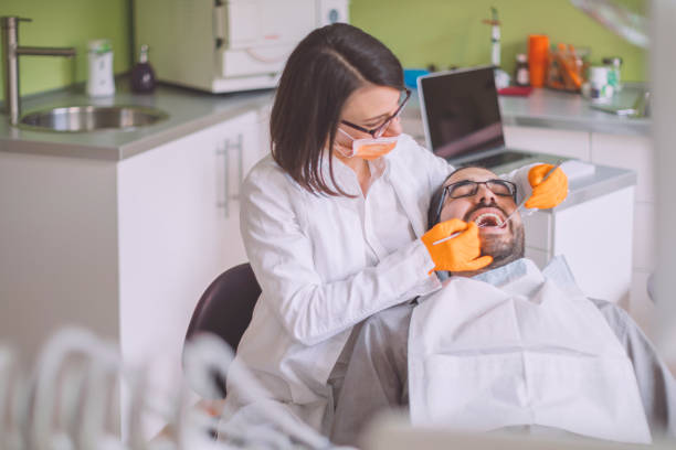 Best Emergency Care for Gum Disease in Stepney, CT